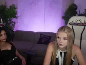 Chaturbate Live Sex of kira0541