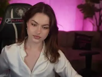 Chaturbate Live Sex Cam of kira0541