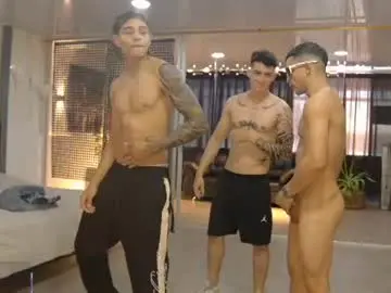 Chaturbate Live Sex Cam of boysgang_sex