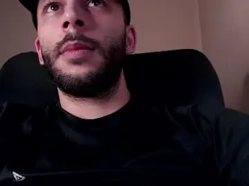 Chaturbate Sex Cam of henryaxe