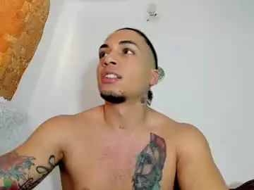 Chaturbate Free Porn Cam of magic_mike_26