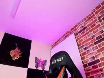 Chaturbate Best live sex cam show of aleja_hill