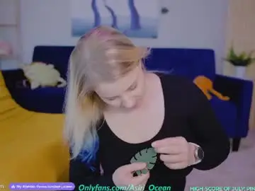Chaturbate Live Porn of asiri_ocean