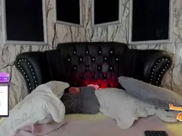 Chaturbate Free Porn Cam of adelinemoretti