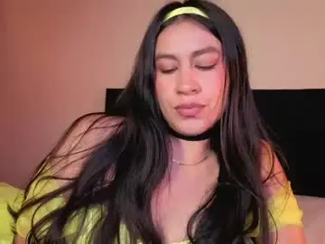 Chaturbate Live Sex Cam of emigomez_