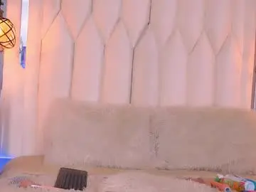 Chaturbate Best live sex cam show of cloee_cameron