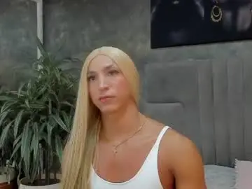 Chaturbate Live Sex of isa_lancaster