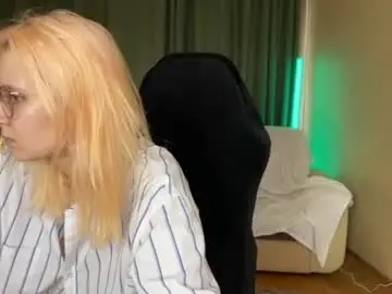 Chaturbate Free Live Porn of lily_spark_