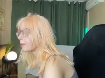 Chaturbate Sex Cam of lily_spark_
