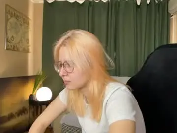 Chaturbate Best live sex cam show of lily_spark_