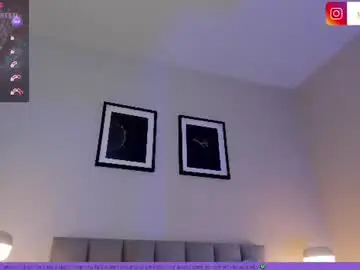 Chaturbate Sex Cam of violetta_nur
