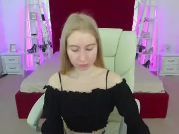 Chaturbate Adult Video Chat of alina__blonde