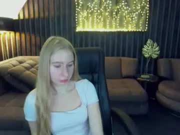 Chaturbate Sex Chat of alina__blonde