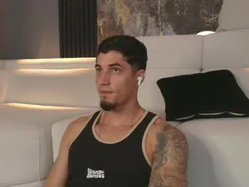 Chaturbate Free Live Porn of camiloalvarezzz3
