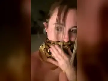 Chaturbate Best live sex cam show of littleirishgirl00