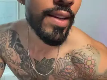 Chaturbate Free Porn Cam of myke_esthetic