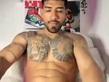 Chaturbate Free Porn Cam of myke_esthetic