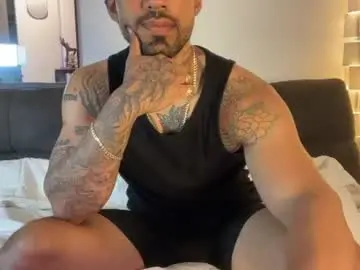 Chaturbate Live Porn of myke_esthetic