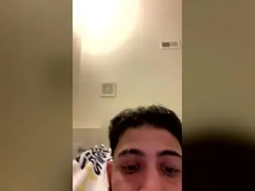 Chaturbate Live Sex Cam of macby95717103