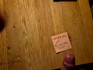 Chaturbate Live Porn of dim2525