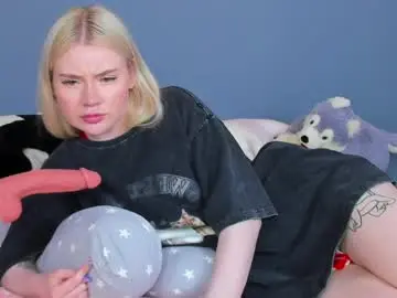 Chaturbate Live Sex of lillie_berry