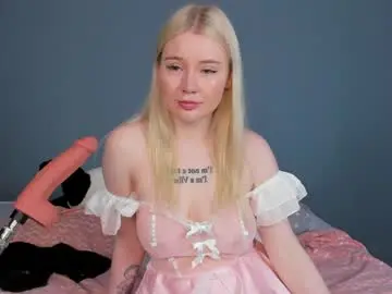 Chaturbate Sex Cam of lillie_berry