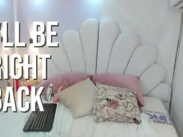 Chaturbate Live Porn of luna_bloomm_