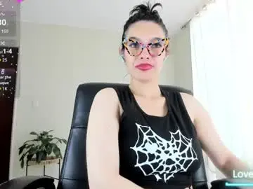 Chaturbate Watch Live Sex Cams of polybarnett