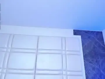 Chaturbate Live Sex of charlotte_whitee1