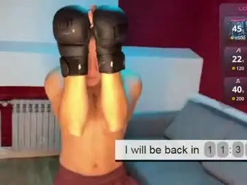Chaturbate Nude Webcam of guy_charming