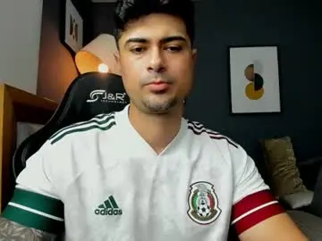 Chaturbate Adult Video Chat of adam_clarke