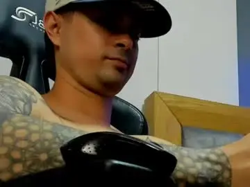 Chaturbate Live Porn of adam_clarke