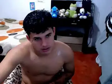 Chaturbate Watch Live Sex Cams of freddy_romans2