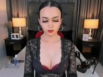 Chaturbate Nude Webcam of mia_mow