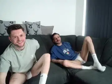 Chaturbate Watch Live Sex Cams of twotwinkhusbands