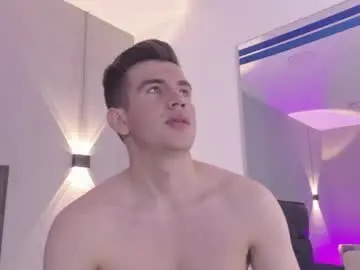 Chaturbate Watch Live Sex Cams of mikaelslow