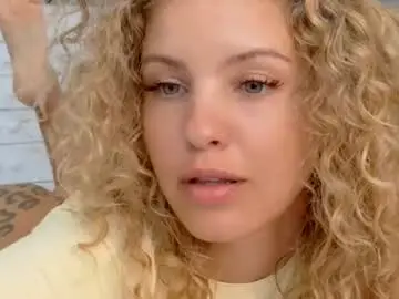 Chaturbate Free Live Porn of theislandgirl