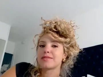 Chaturbate Best live sex cam show of theislandgirl