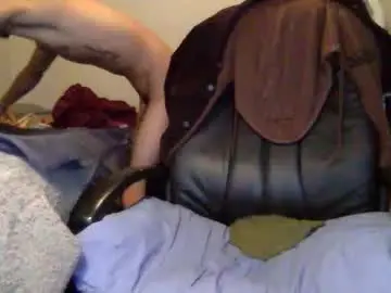 Chaturbate Free Live Porn of el_papi24