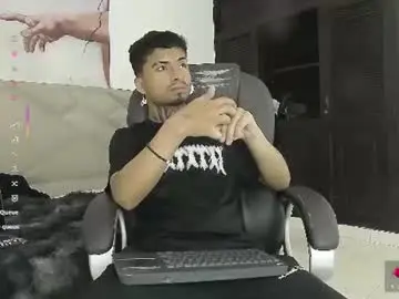 Chaturbate Free Live Porn of juancamilo66_