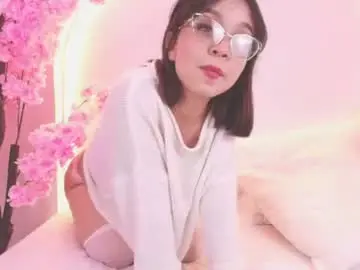 Chaturbate Watch Live Sex Cams of clara_lu