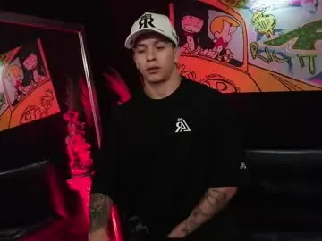 Chaturbate Live Sex Cam of jacob_james01