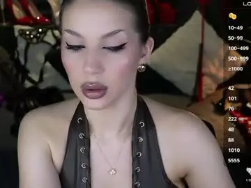 Chaturbate Live Porn of mistress_darsy