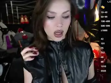 Chaturbate Live Porn of mistress_darsy