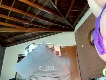 Chaturbate Sex Cam of little_izzi