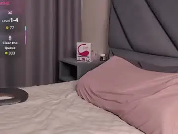 Chaturbate Free Live Porn of mr_longboy