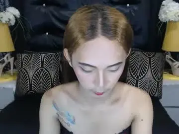 Chaturbate Live Sex Cam of bigcockmarina