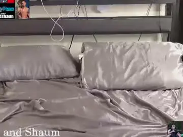 Chaturbate Live Sex Cam of enzoandshaun