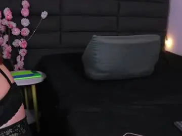 Chaturbate Live Sex Cam of lady_boobs1