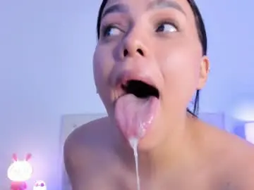 Chaturbate Adult Webcam of maithe_022